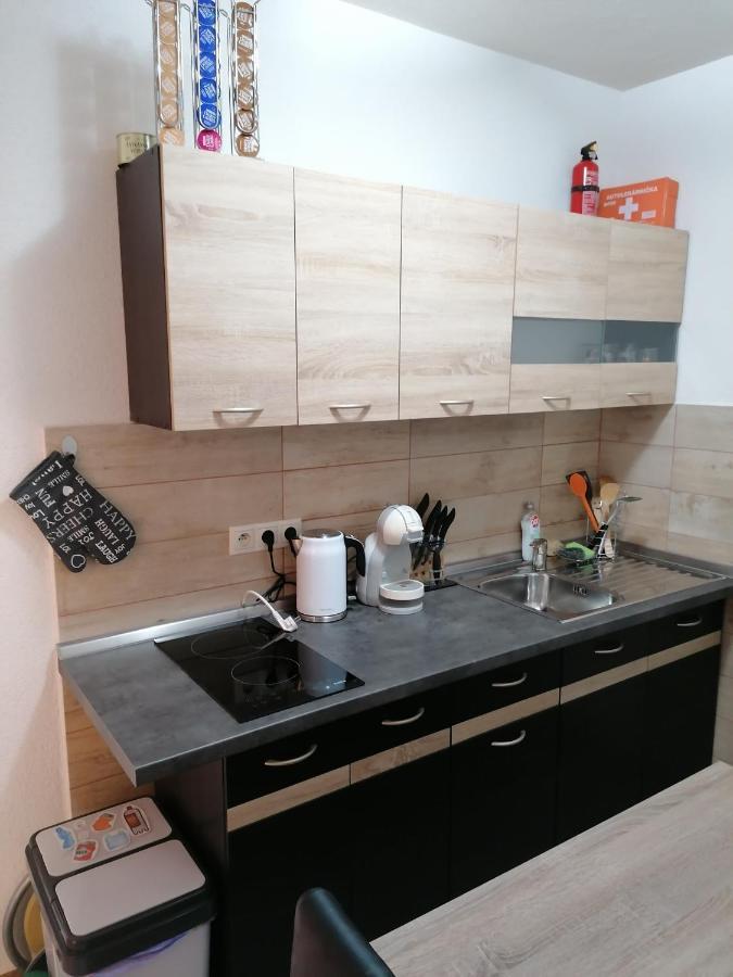 Apartman Trstinka Trstené Exteriör bild